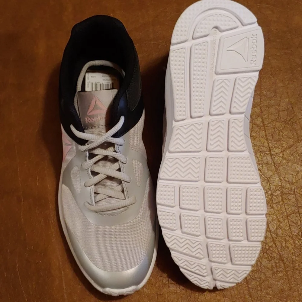 NIB Reebok Rush Runners shoes